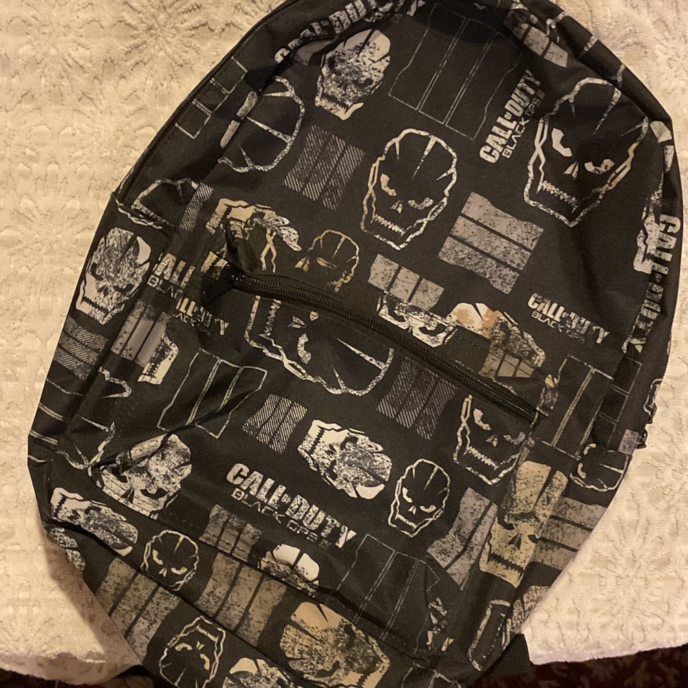 Call Of Duty Black & Gray Men's Backpack